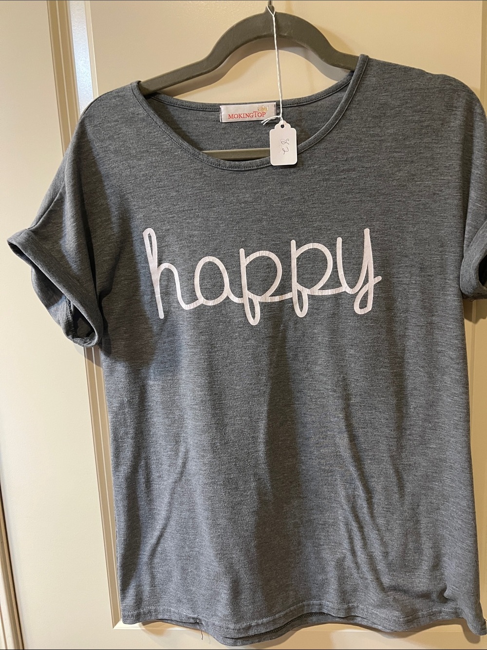 Moking Top Women's Gray 'Happy' Short Sleeve Graphic Tee C082